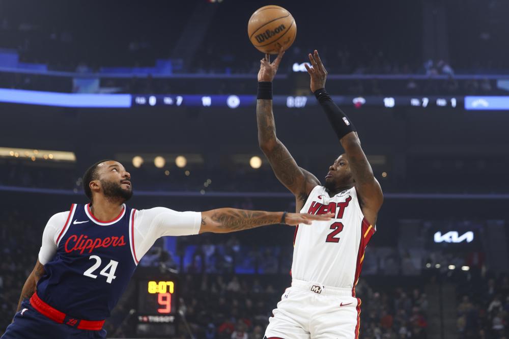 还纳入防守 还纳入防守