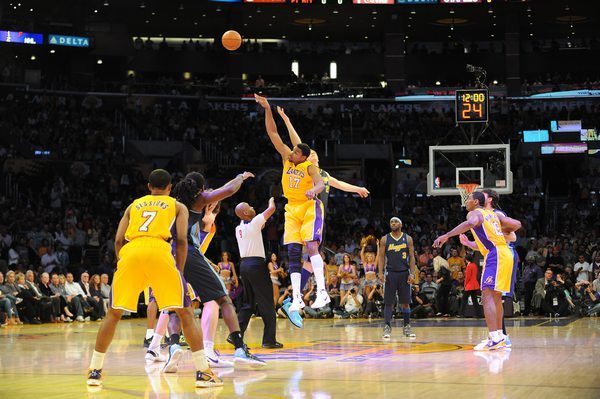 他减少了无 他减少了无