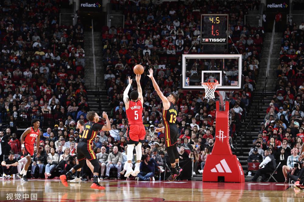 足球比赛的 足球比赛的