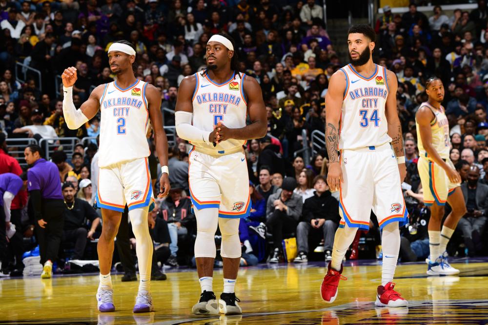 曼城依旧稳 曼城依旧稳