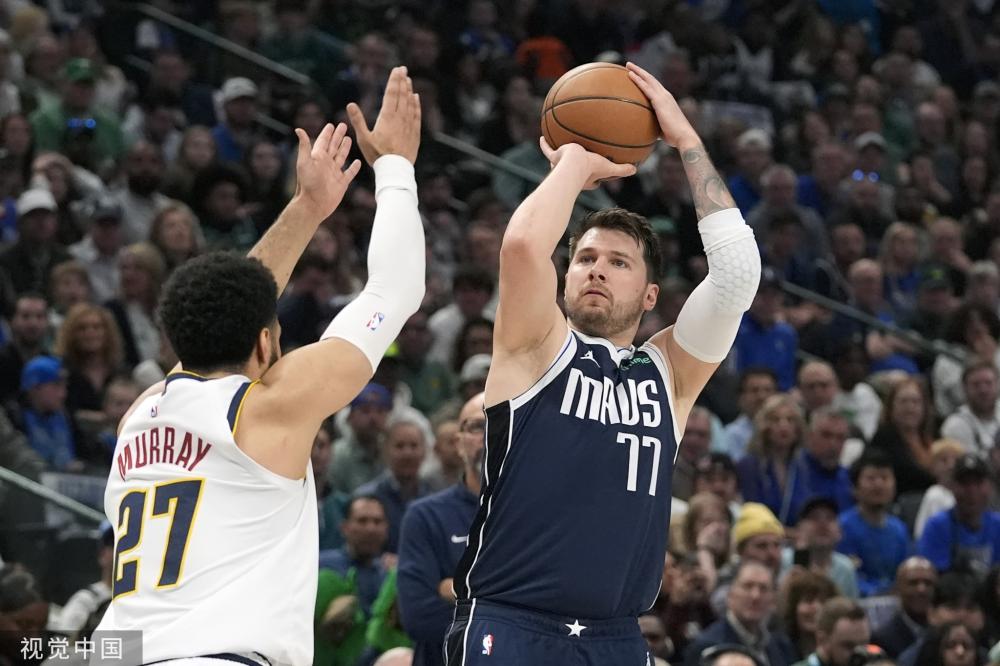 曼城依旧稳 曼城依旧稳